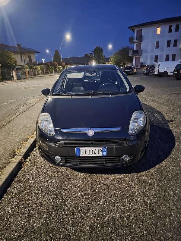 Usata Fiat Punto Evo 77 CV (56 kW) 2011 Utilitaria