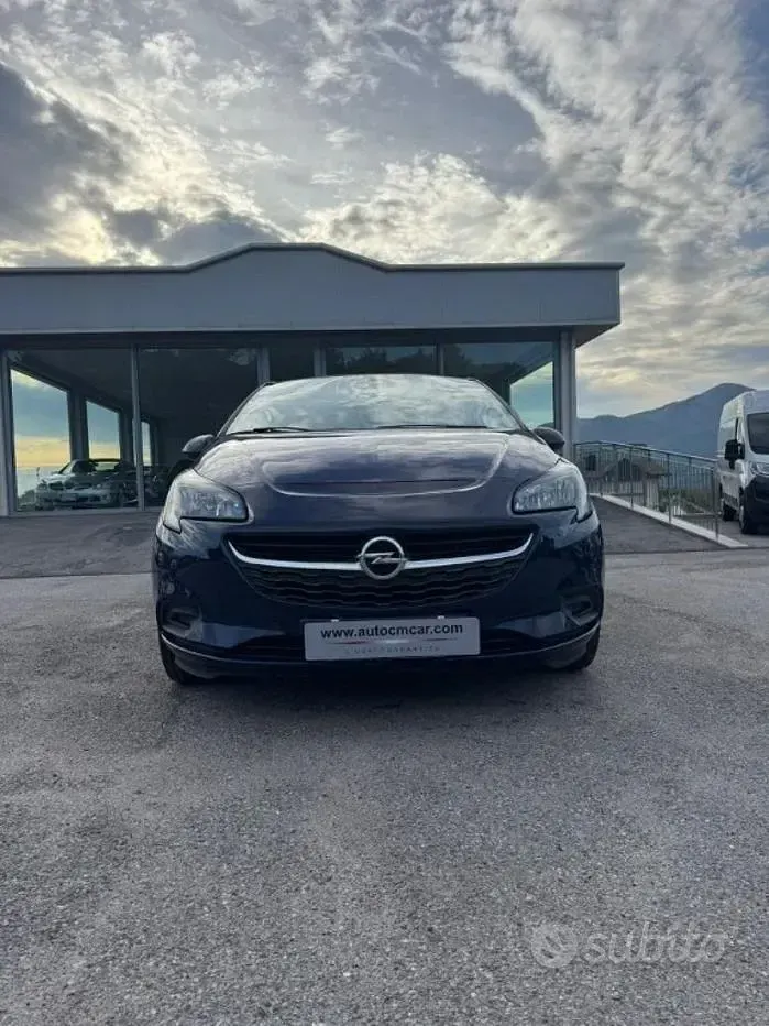 Usata Opel Corsa Cosmo 90 CV (66 kW) 2016 Blu Utilitaria