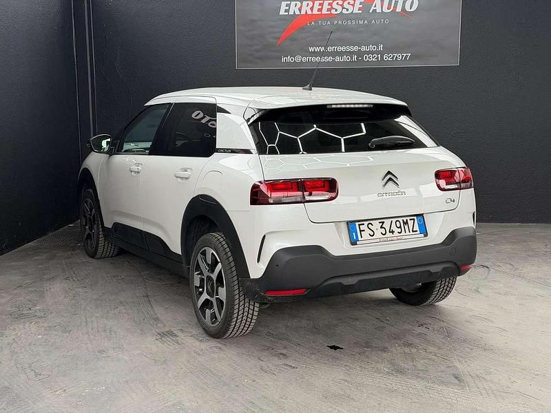 Usata Citroën C4 Shine 110 CV (80 kW) 2018 Bianco perla SUV
