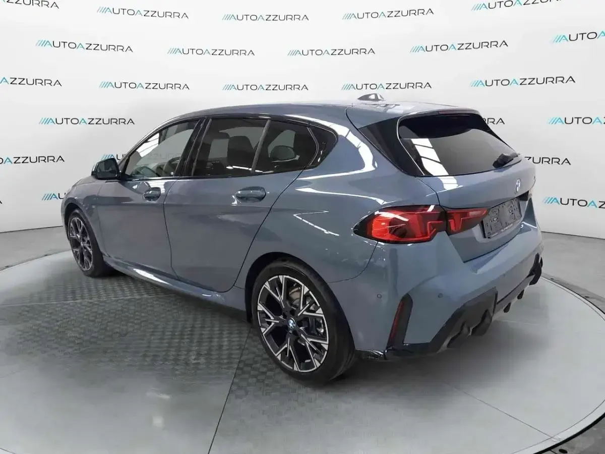 Usata BMW 118 M Sport 150 CV (110 kW) 2025 Grigio Utilitaria