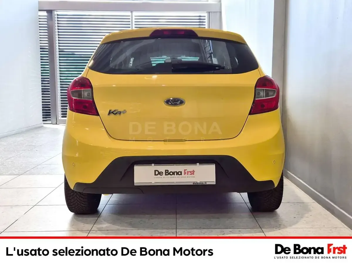 Usata Ford Ka Ultimate 86 CV (63 kW) 2017 Giallo Berlina