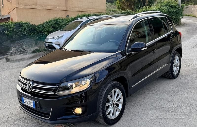Usata VW Tiguan Sportline 140 CV (102 kW) 2012 Nero SUV