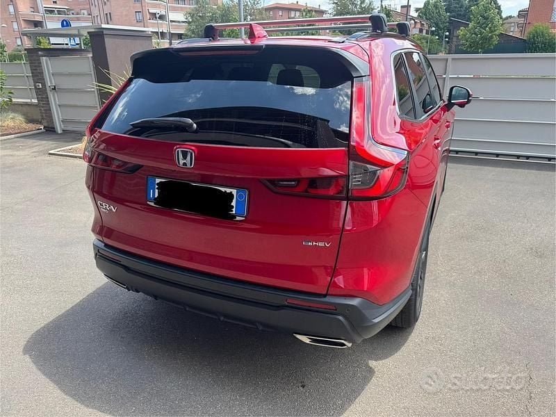 Usata Honda CR-V Elegance 184 CV (135 kW) 2025 Rosso SUV