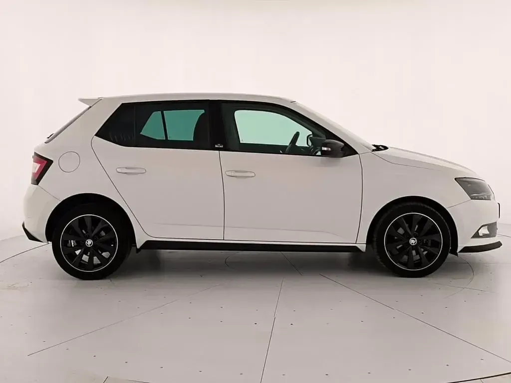 Usata Skoda Fabia Monte Carlo 75 CV (55 kW) 2017 Bianco Utilitaria