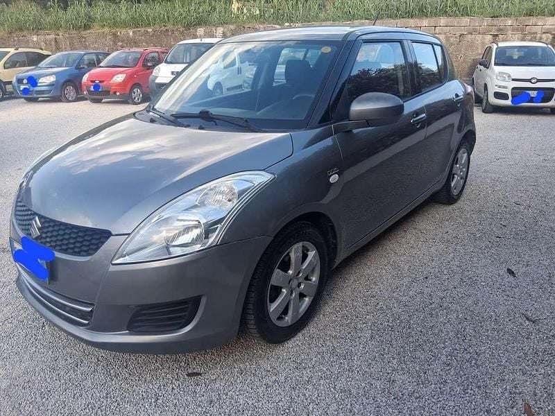 Usata Suzuki Swift GL 75 CV (55 kW) 2014 Grigio Utilitaria