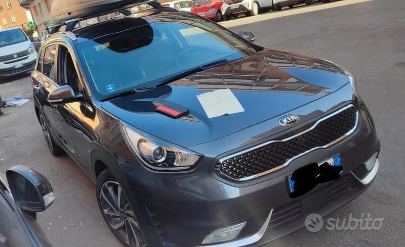 Usata Kia Niro 105 CV (77 kW) 2019 Bronzo SUV