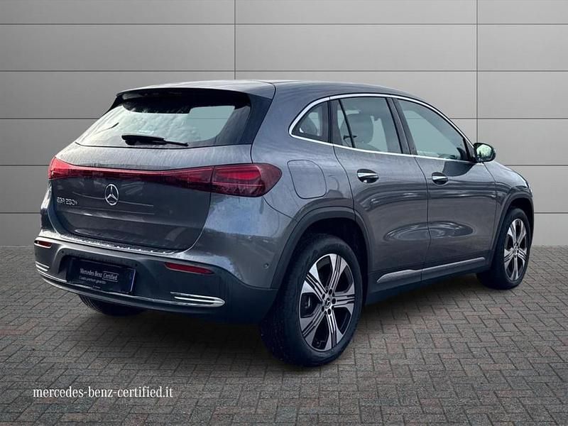 Nuova Mercedes EQA250+ Advanced Plus 94 kW (129 CV) 2025 Grigio SUV