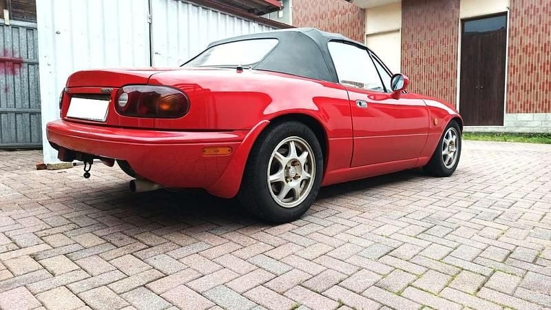 Usata Mazda MX5 131 CV (96 kW) 1997 Cabrio