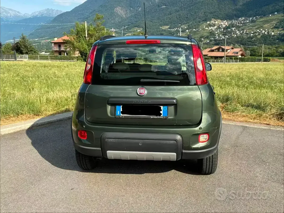 Usata Fiat Panda 4x4 80 CV (58 kW) 2015 Verde Utilitaria