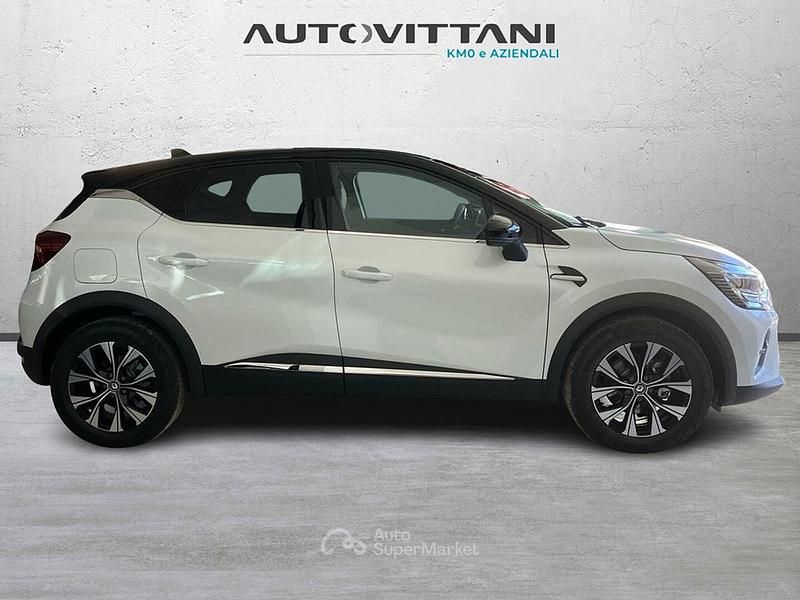 Nuova Renault Captur Techno 92 CV (67 kW) 2026 Bianco SUV