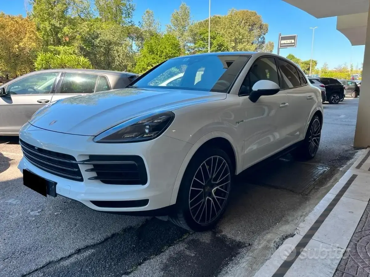 Usata Porsche Cayenne 340 CV (250 kW) 2021 Bianco SUV