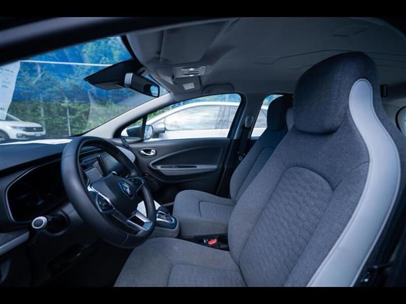 Usata Renault Zoe Zen 80 kW (109 CV) 2020 Grigio chiaro Utilitaria