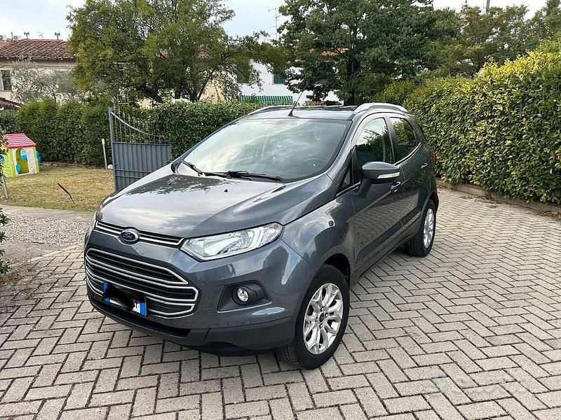 Usata Ford Ecosport 100 CV (73 kW) 2015 Grigio SUV