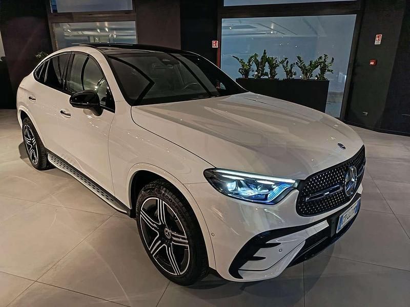 Usata Mercedes GLC300e AMG Line Premium Plus 197 CV (144 kW) 2024 Bianco Coupé