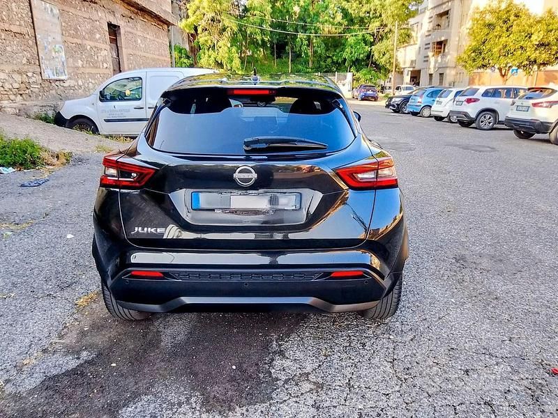 Usata Nissan Juke N-Connecta 114 CV (83 kW) 2023 Nero SUV