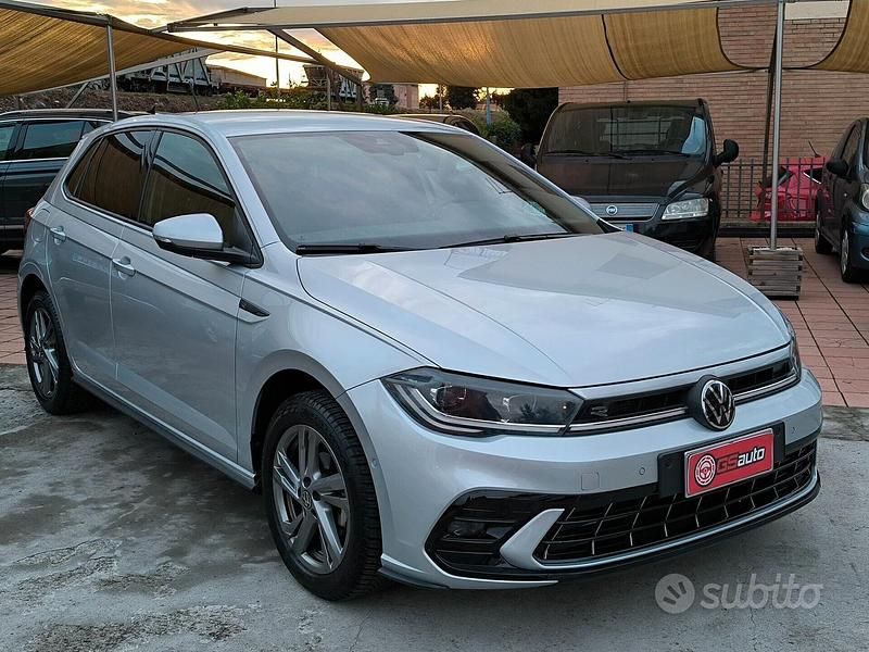Usata VW Polo R-line 95 CV (69 kW) 2021 Grigio Berlina