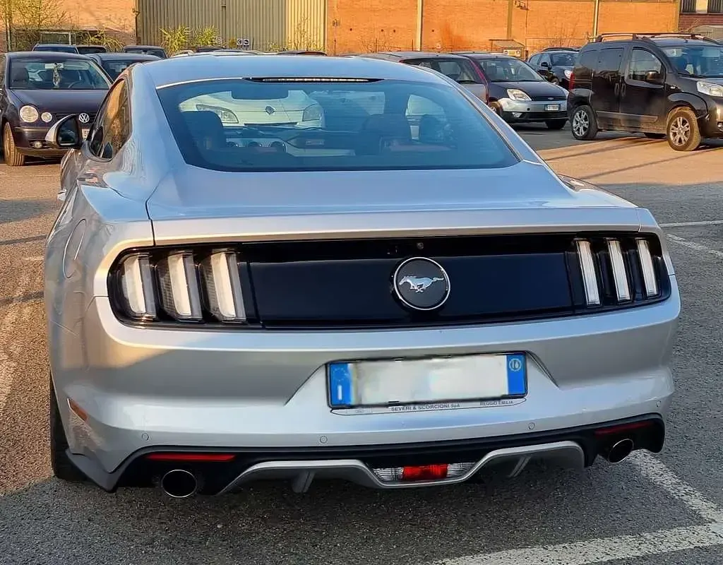 Usata Ford Mustang Fastback 317 CV (233 kW) 2016 Coupé