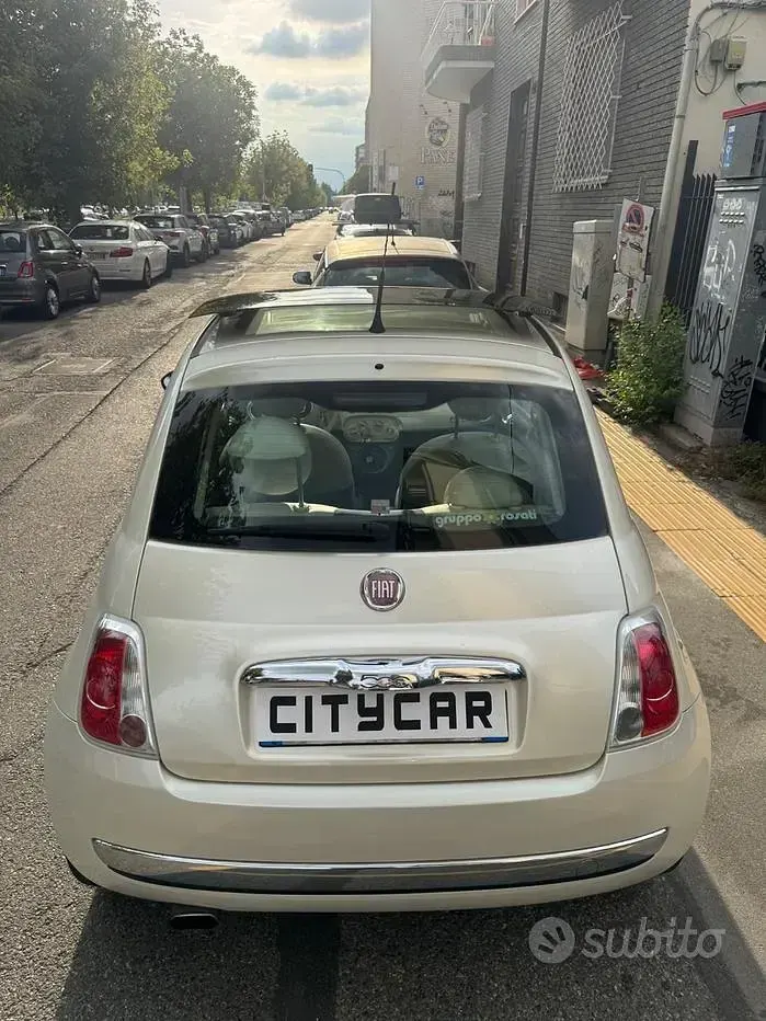 Usata Fiat 500 85 CV (62 kW) 2011 Bianco Utilitaria