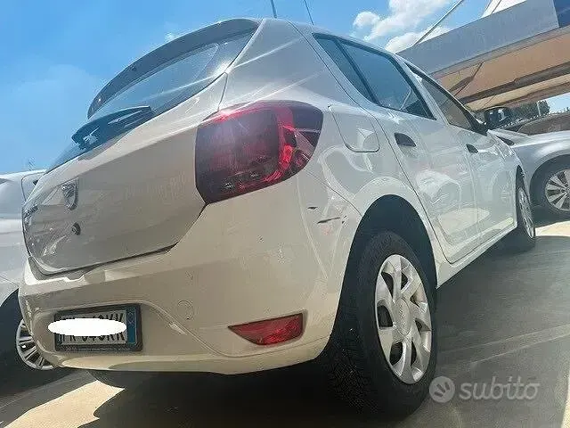 Usata Dacia Sandero 73 CV (53 kW) 2019 Bianco Berlina