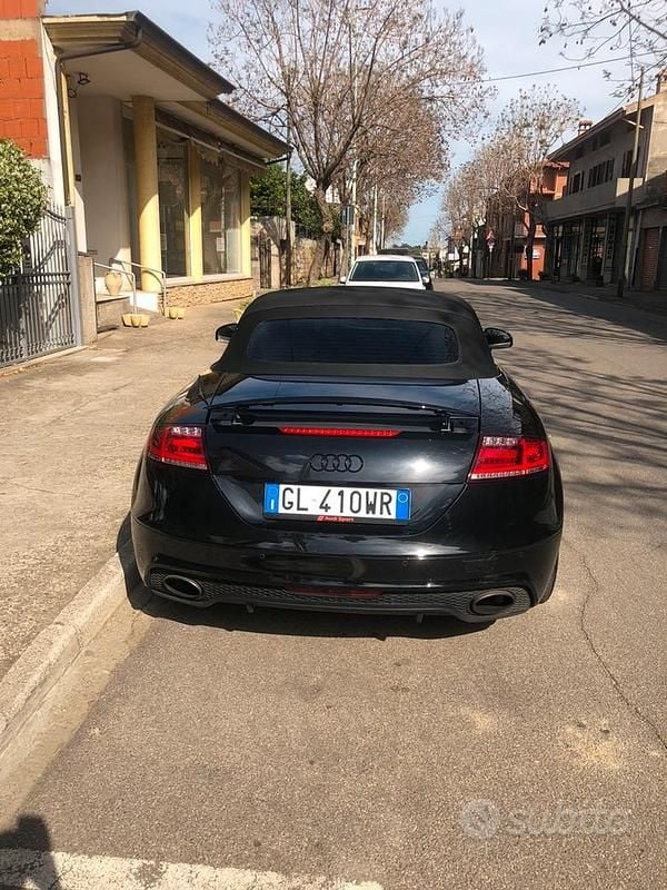 Usata Audi TT Roadster 200 CV (147 kW) 2007 Nero Cabrio