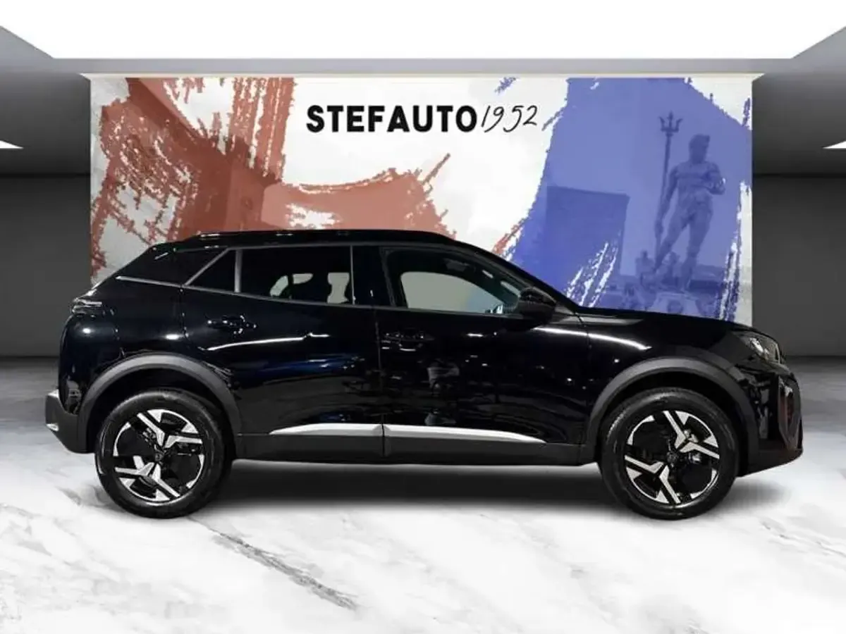 Nuova Peugeot 2008 Allure 136 CV (100 kW) 2026 Nero perla SUV