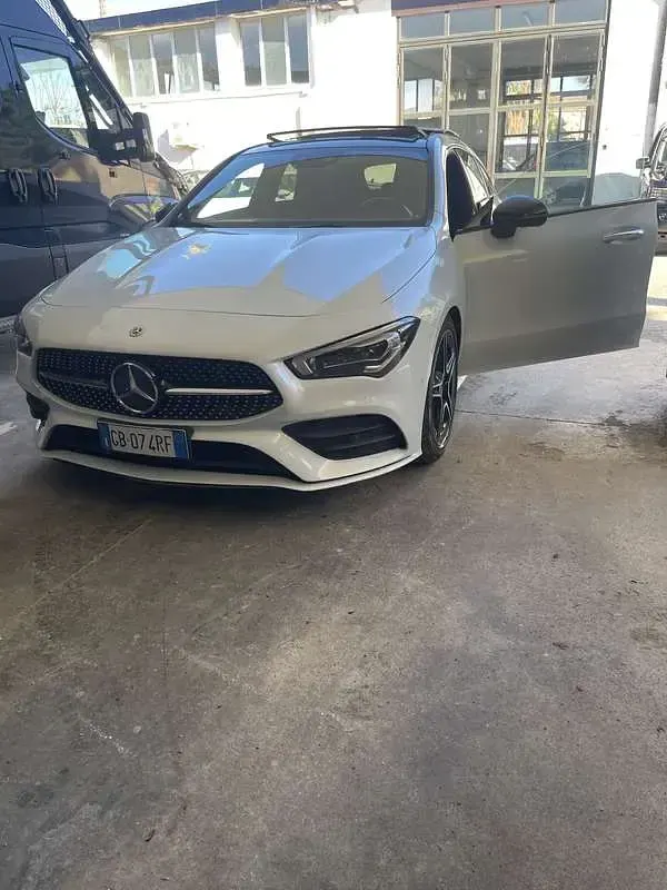 Usata Mercedes CLA200 Shooting Brake Premium 150 CV (110 kW) 2020 Station wagon