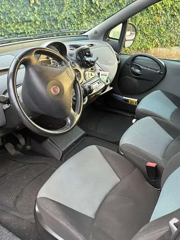 Usata Fiat Multipla Dynamic 120 CV (88 kW) 2010 Blu/azzurro Monovolume