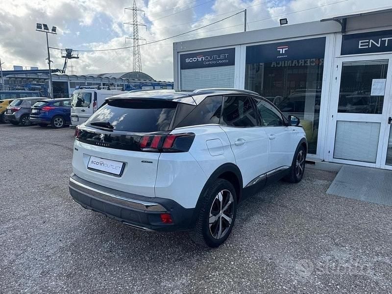Usata Peugeot 3008 GT-line 120 CV (88 kW) 2017 Bianco SUV