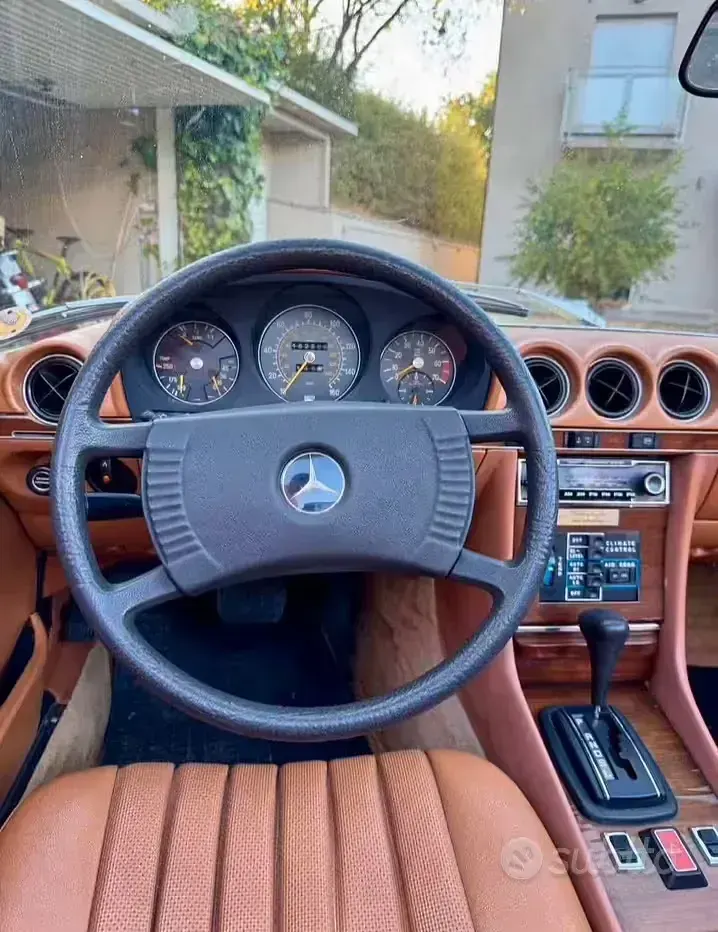 Usata Mercedes SL450 217 CV (159 kW) 1980 Giallo Cabrio