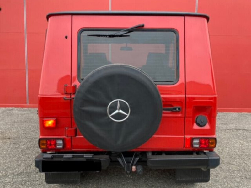 Usato 1982 Mercedes G300 3.0 Diesel 88 CV (21.900 €)