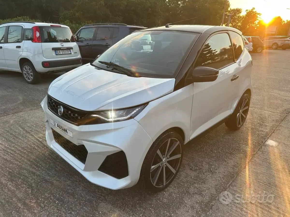 Nuova Aixam City GTO 2026 Bianco Berlina
