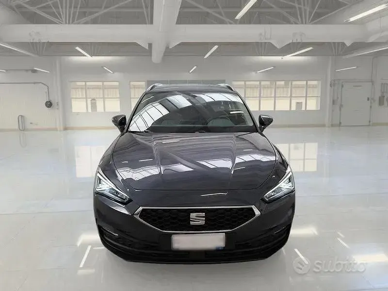 Usata Seat Leon ST Business 89 CV (65 kW) 2022 Grigio Station wagon