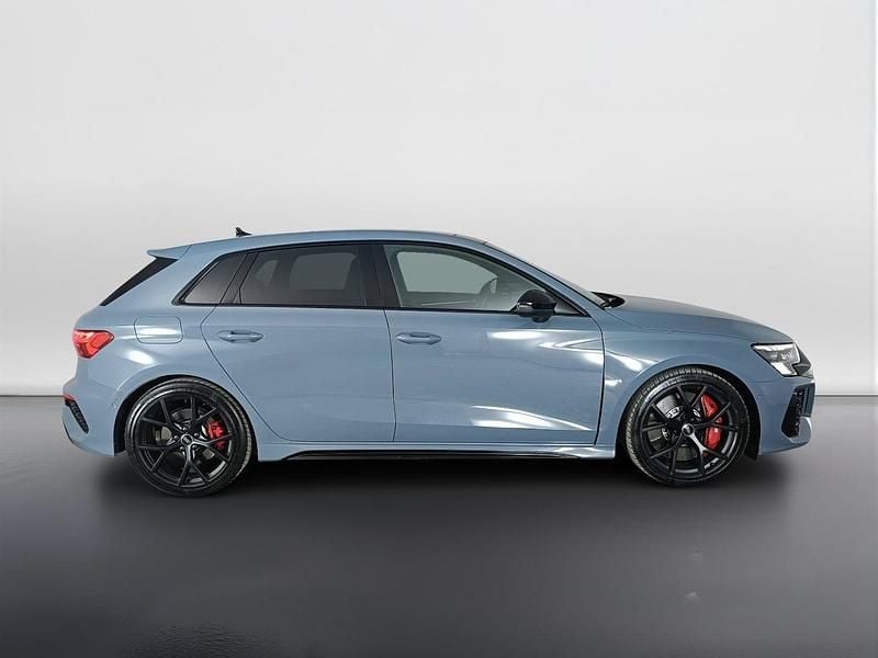 Usata Audi RS3 400 CV (294 kW) 2024 Blu Berlina