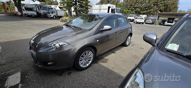 Usata 2012 Fiat 1600 Tre volumi | 3700 € - Immagine 1/4