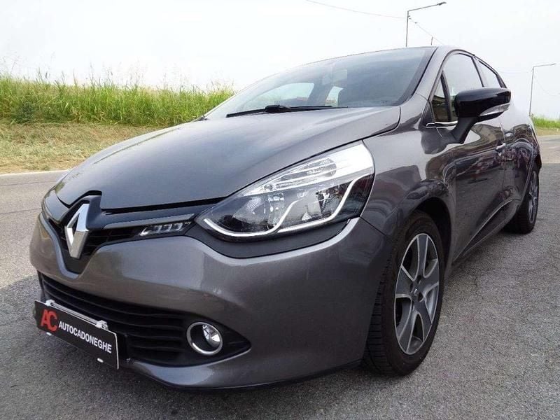 Usata Renault Clio IV 73 CV (53 kW) 2015 Antracite Berlina