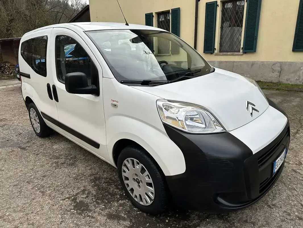 Usata Citroën Nemo 75 CV (55 kW) 2011 Monovolume