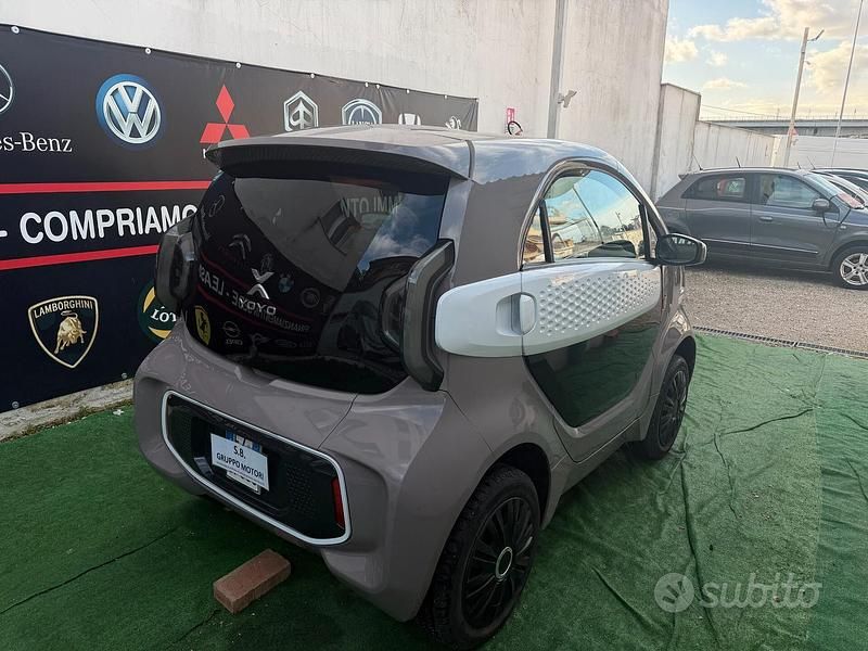 Usata XEV Yoyo 7 kW (10 CV) 2022 Grigio Utilitaria