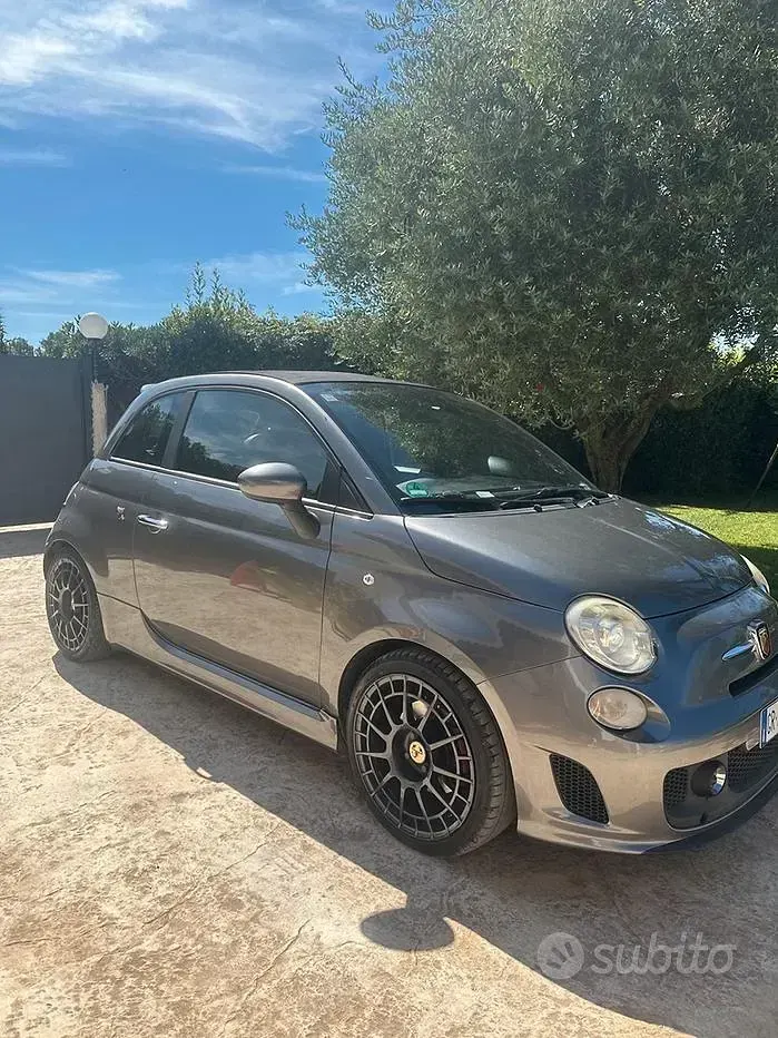 Usata Abarth 500C 140 CV (102 kW) 2010 Grigio Cabrio