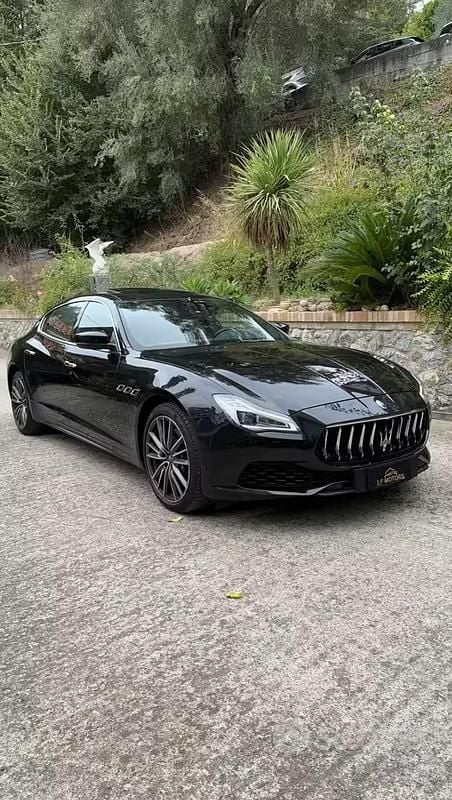 Usata Maserati Quattroporte GranLusso 250 CV (183 kW) 2020 Nero Berlina