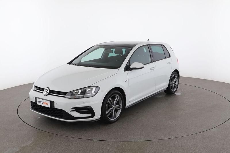 Bianco Usata 2019 VW Golf VII Sport Tre volumi | 20.699 € (Buon prezzo) - Immagine 1/4