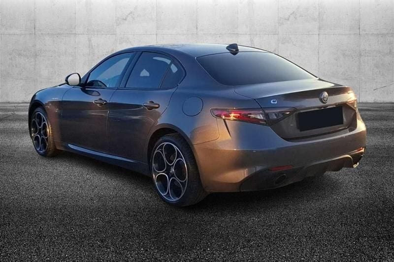 Usata Alfa Romeo Giulia Veloce 280 CV (205 kW) 2023 Grigio Berlina