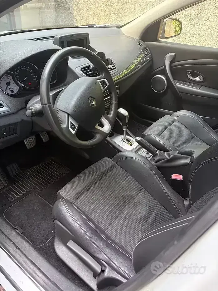 Usata Renault Mégane GT Line GT-Line 110 CV (80 kW) 2011 Bianco Station wagon