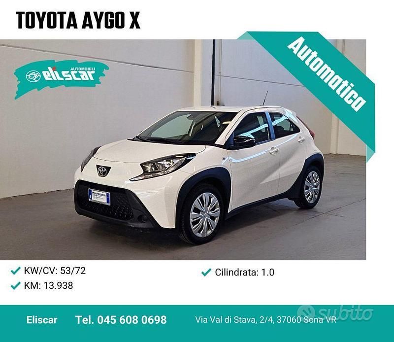 Usata Toyota Aygo X Active 72 CV (52 kW) 2025 Bianco SUV