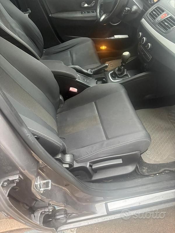 Usata Renault Mégane GrandTour 2010 Grigio Station wagon