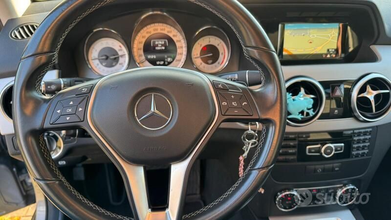 Usata Mercedes GLK220 170 CV (125 kW) 2015 Grigio SUV