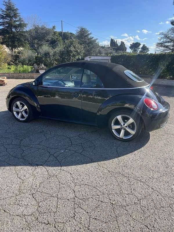 Usata VW New Beetle 105 CV (77 kW) 2006 Utilitaria