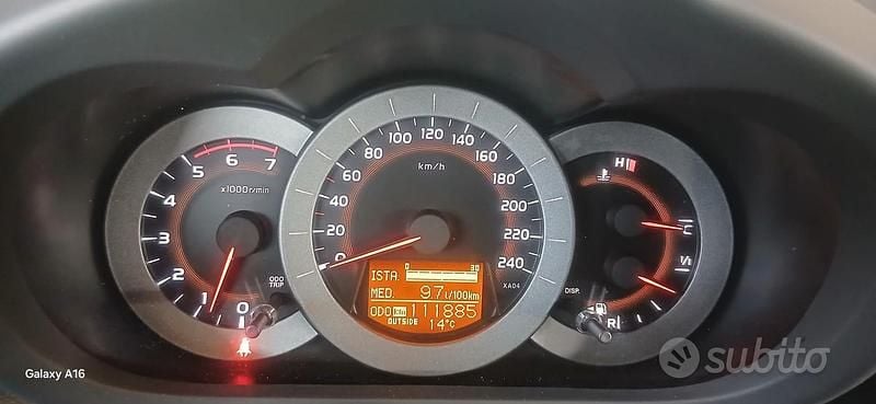 Usata Toyota RAV4 Luxury 177 CV (130 kW) 2008 Grigio SUV