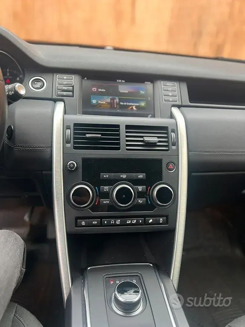 Usata Land Rover Discovery 150 CV (110 kW) 2019 Bianco SUV