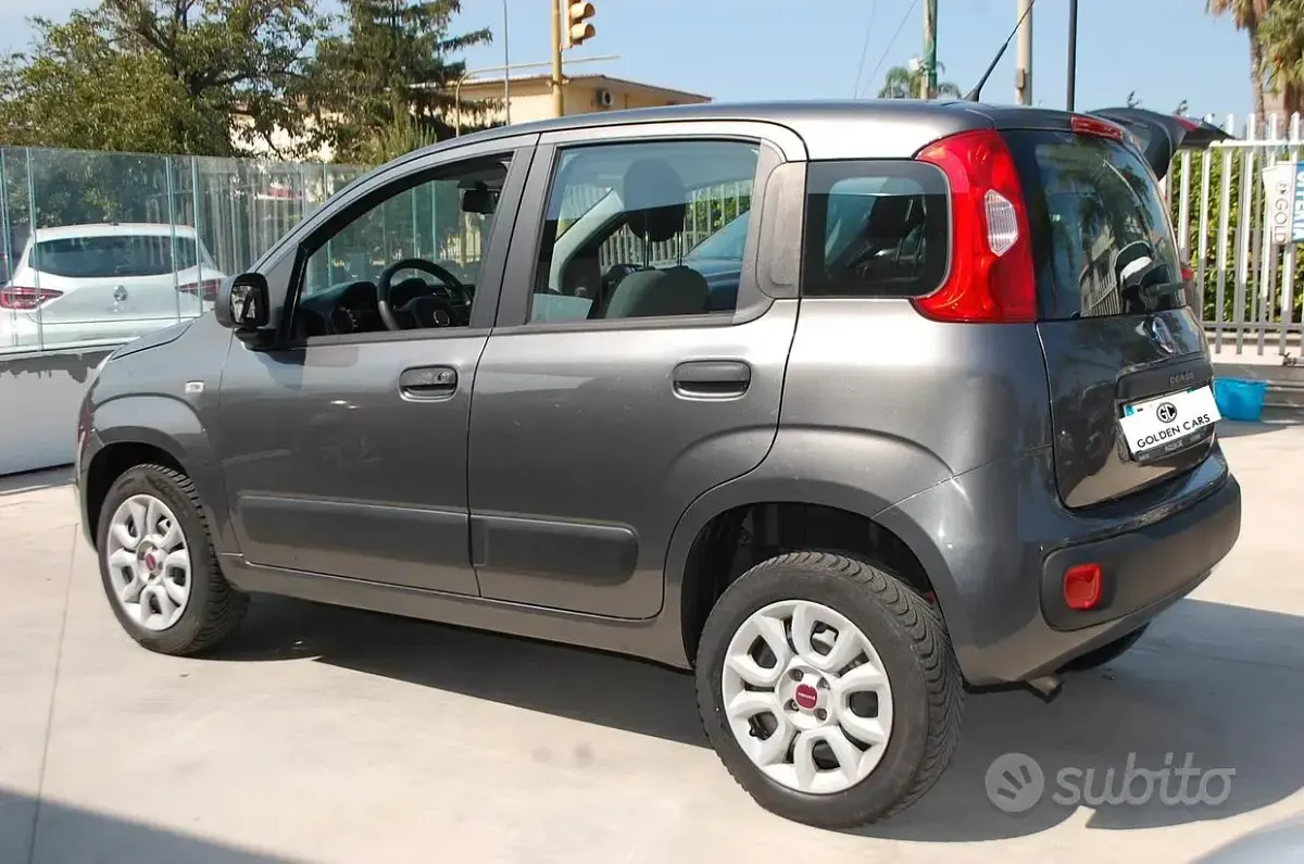Usata Fiat Panda Easy 80 CV (58 kW) 2017 Grigio Utilitaria