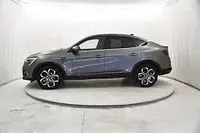 Käytetty Renault Arkana Intens 143 HP (105 kW) 2022 Harmaa Katumaasturi
